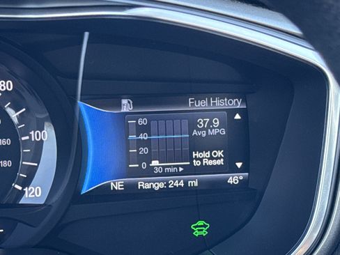 Used 2018 Ford Fusion S image 17