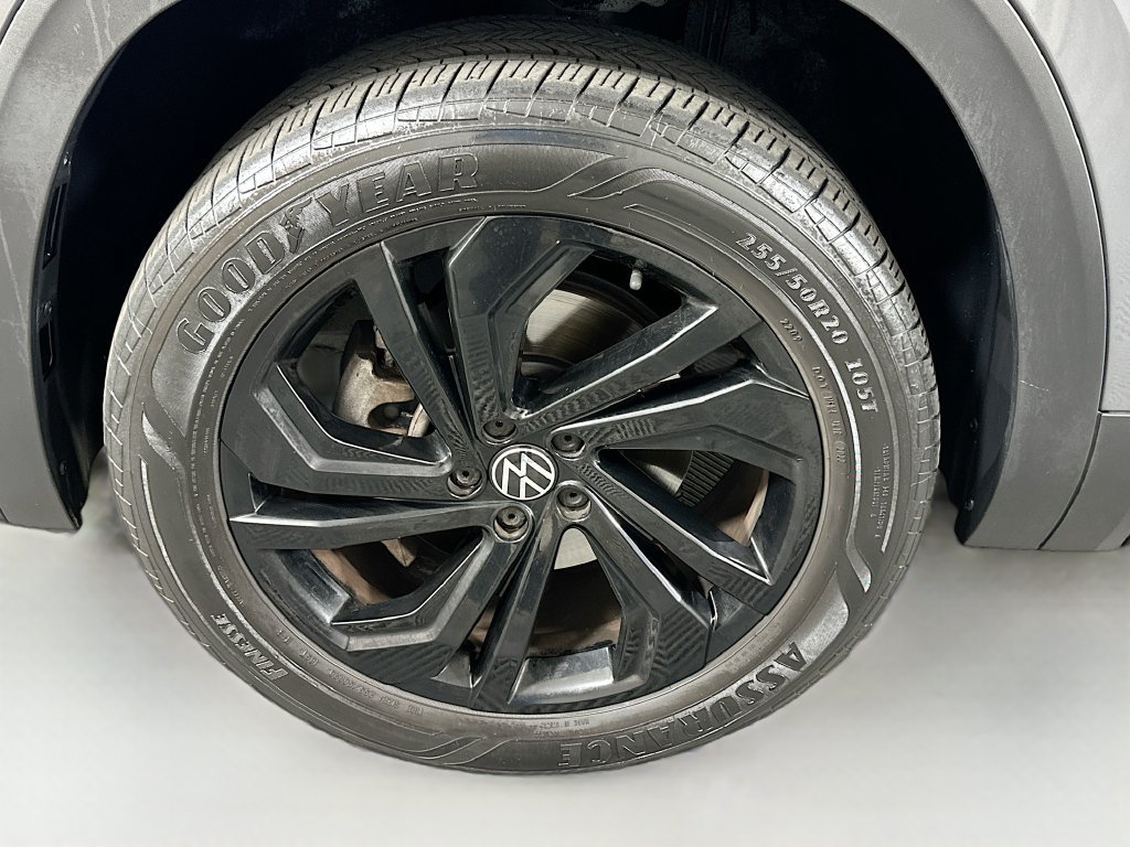 Used 2022 Volkswagen Atlas SE AWD/4WD image 32