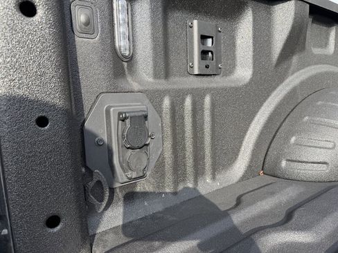 Used 2026 Ford F350 Lariat w/ Tremor Off-Road Package image 31