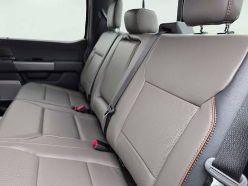 New 2025 Ford F150 Lariat w/ Equipment Group 501A Mid image 9