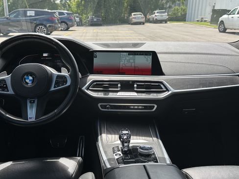 Used 2022 BMW X7 M50i AWD/4WD image 30
