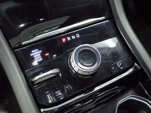 Used 2022 Jeep Grand Cherokee Limited 4xe w/ Luxury Tech Group II AWD/4WD image 33