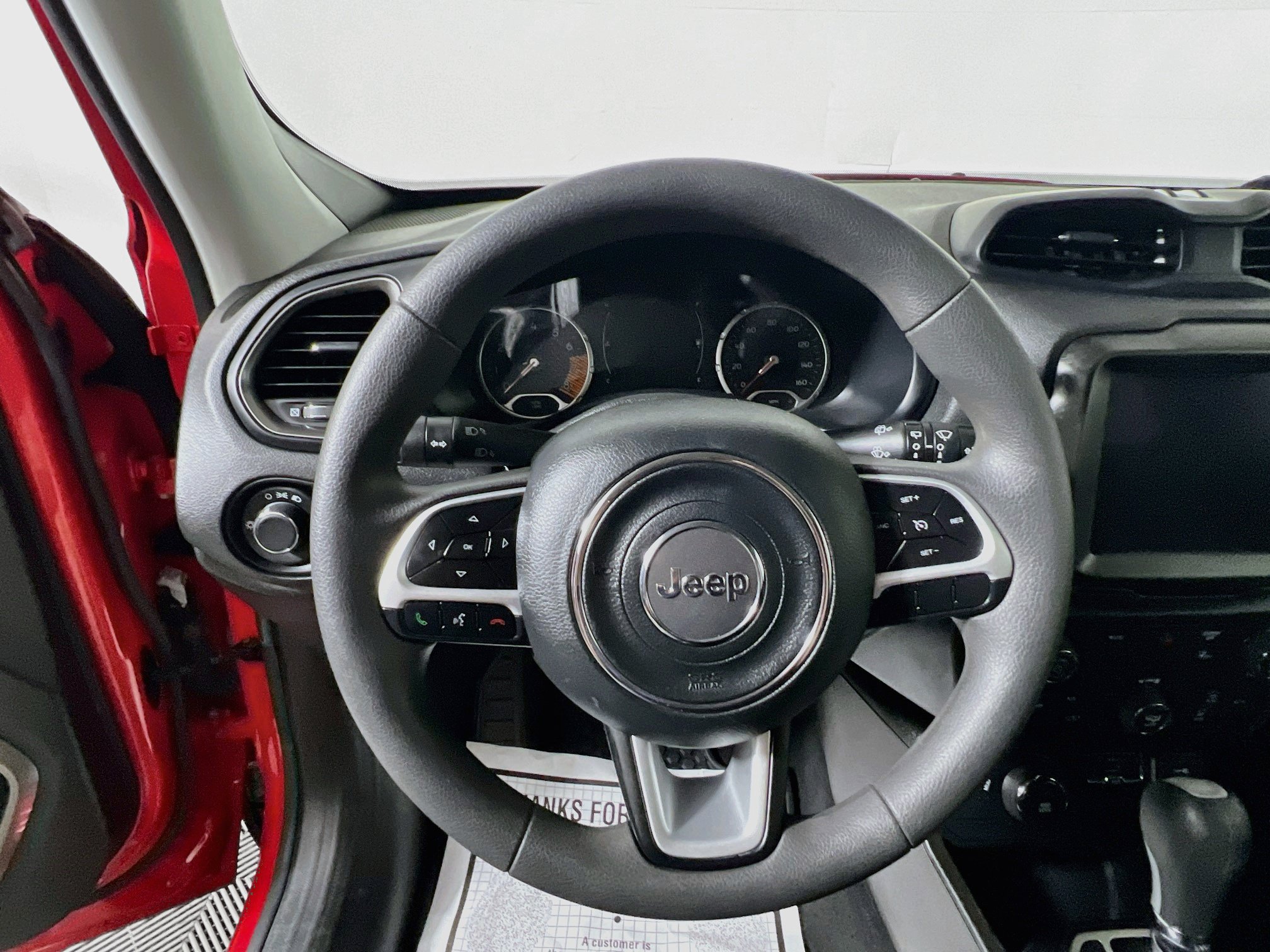 Used 2023 Jeep Renegade Latitude AWD/4WD image 17