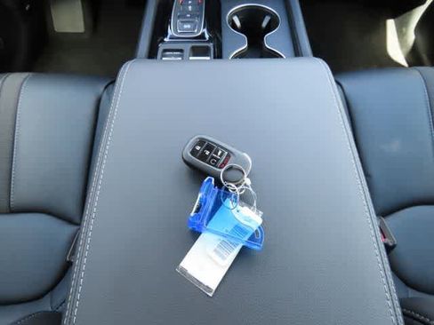 New 2026 Honda Pilot EX-L image 27