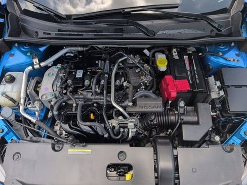 Used 2025 Nissan Sentra SV FWD image 34