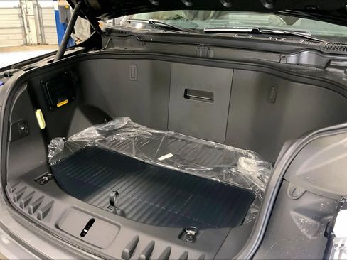 New 2025 Ford F150 Lightning XLT AWD/4WD image 18