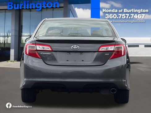 Used 2012 Toyota Camry SE FWD image 5