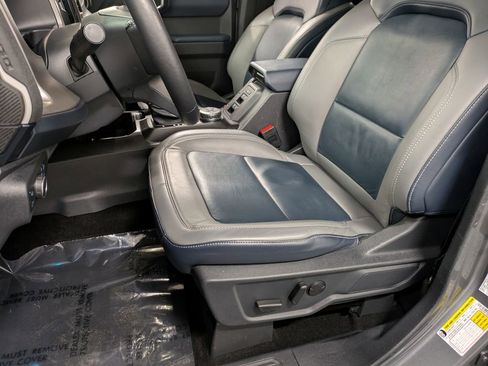 Used 2021 Ford Bronco Outer Banks w/ Sasquatch Package image 12