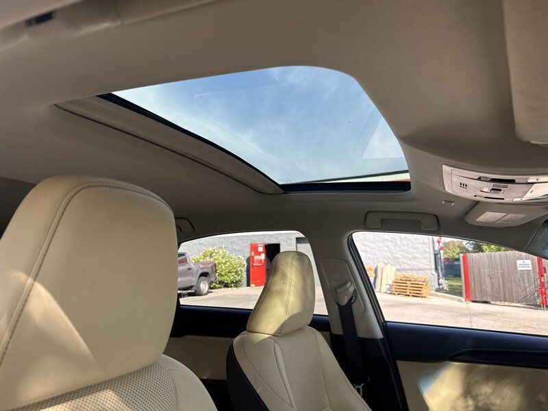 Used 2018 Lexus NX 300h AWD w/ Comfort Package image 25