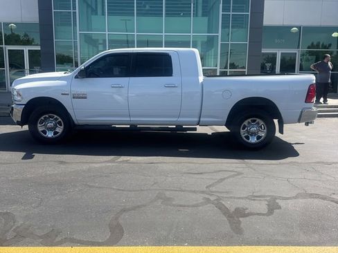Used 2017 RAM 3500 SLT RWD image 3
