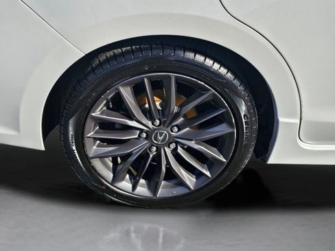 Used 2020 Acura ILX image 28