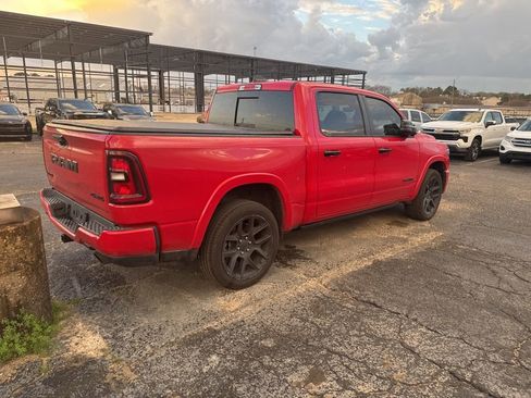 Used 2025 RAM 1500 Laramie w/ Night Edition image 11
