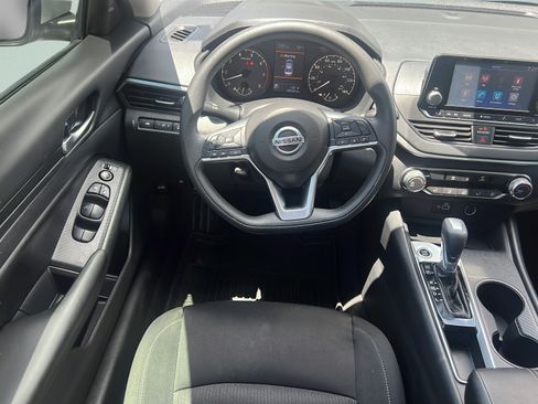 Used 2022 Nissan Altima 2.5 S w/ Driver Assist Package FWD image 14