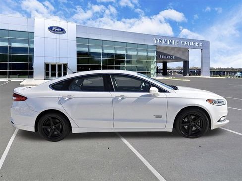 Used 2017 Ford Fusion Energi Titanium image 5