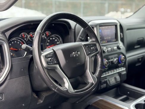 Used 2019 Chevrolet Silverado 1500 RST w/ All-Star Edition image 9