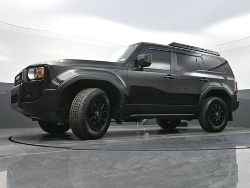 Used 2024 Toyota Land Cruiser image 29