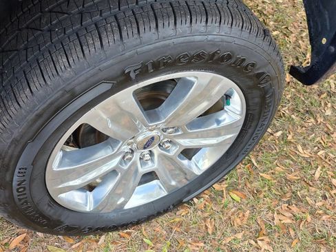 Used 2019 Ford F150 Platinum AWD/4WD image 11