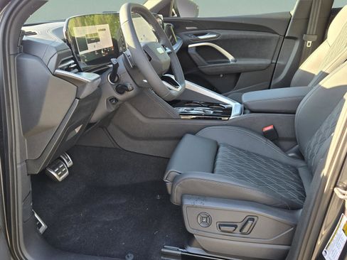 New 2026 Audi SQ5 Premium Plus image 10
