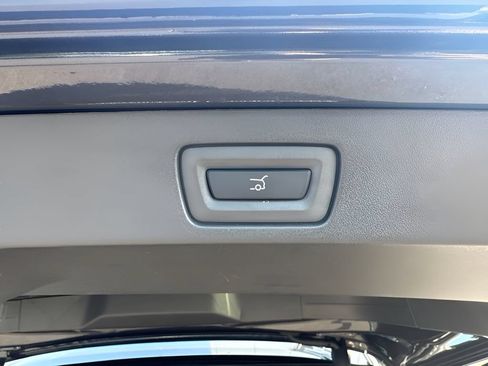Used 2026 Lucid Gravity Grand Touring AWD/4WD image 14