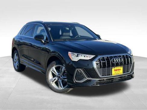 Used 2021 Audi Q3 2.0T Premium w/ Convenience Package image 1
