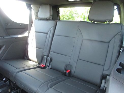 Certified 2023 GMC Yukon Denali AWD/4WD image 23