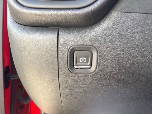 Used 2024 Chevrolet Silverado 1500 Custom Trail Boss image 25