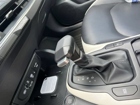 Used 2026 Kia K4 GT-Line w/ GT-Line Sunroof Package FWD image 24
