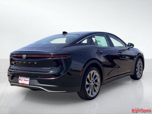 New 2026 Toyota Crown AWD/4WD image 7