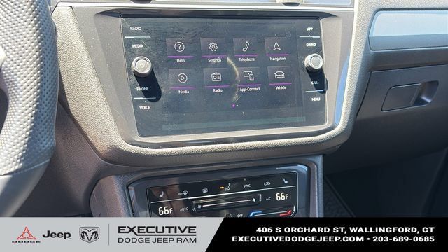 Used 2023 Volkswagen Tiguan SE R-Line AWD/4WD image 16
