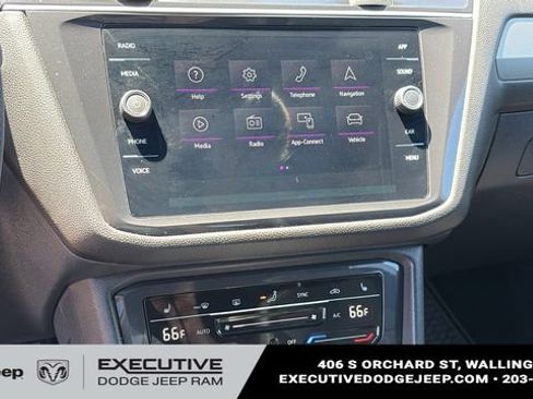Used 2023 Volkswagen Tiguan SE R-Line AWD/4WD image 16