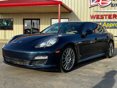 Used 2013 Porsche Panamera 4 Platinum Edition AWD/4WD image 1
