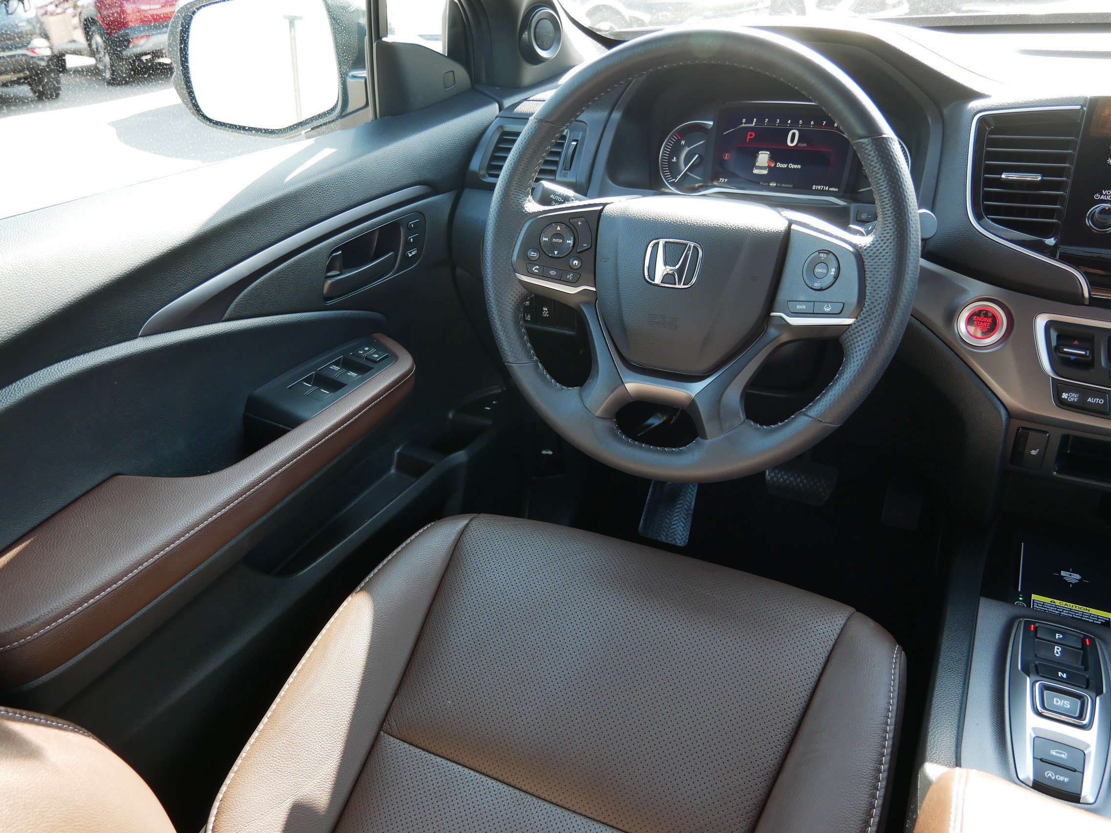 Used 2025 Honda Passport EX-L image 9