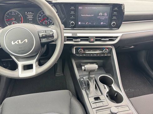 Used 2022 Kia K5 LXS FWD image 12
