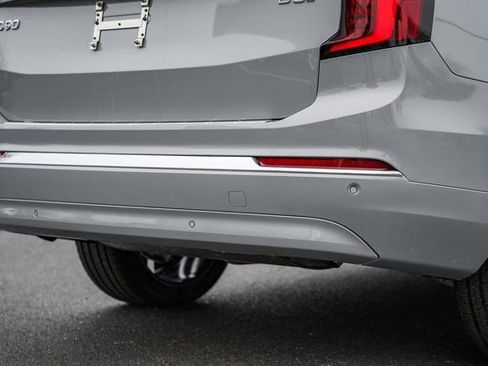 New 2026 Volvo XC90 B6 Plus w/ Protection Package Premier image 8