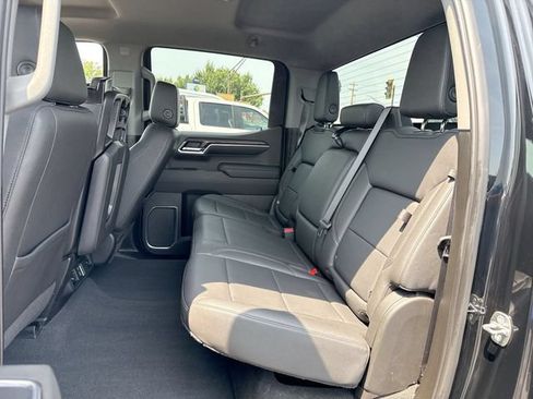 Used 2022 GMC Sierra 1500 SLT w/ Max Trailering Package AWD/4WD image 23