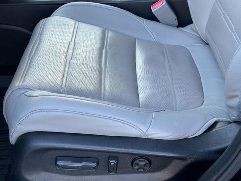 Used 2020 Honda CR-V EX-L image 26