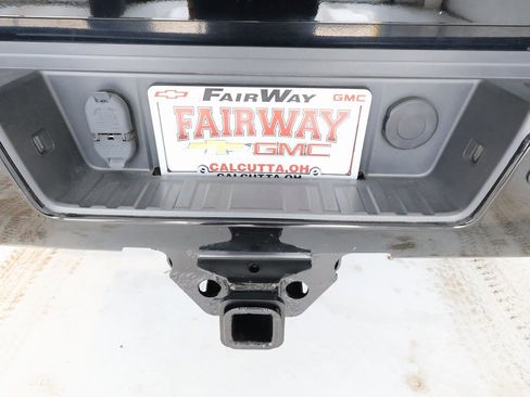 Used 2016 Chevrolet Silverado 2500 High Country w/ Duramax Plus Package image 29