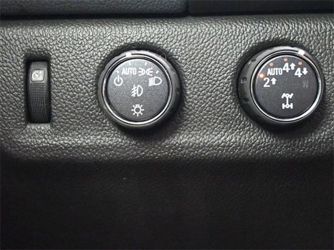 Used 2019 Chevrolet Colorado Z71 image 27