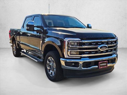 New 2026 Ford F250 Lariat w/ Chrome Package image 7