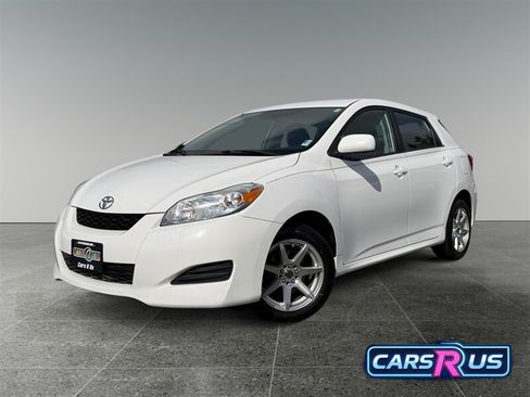 Used 2012 Toyota Matrix L FWD image 1