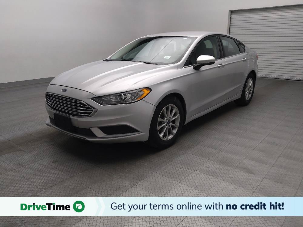 Used 2017 Ford Fusion SE w/ Fusion SE Technology Package FWD image 1
