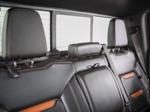 Used 2020 GMC Sierra 1500 AT4 w/ AT4 Premium Package image 31