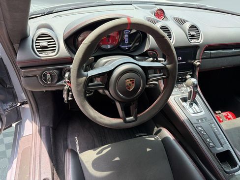 Used 2023 Porsche 718 Cayman GT4 w/ Chrono Package RWD image 28
