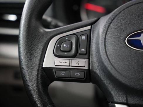 Used 2018 Subaru Forester 2.5i w/ Alloy Wheel Package image 12