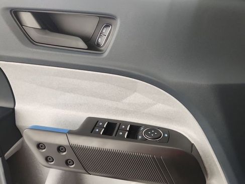 New 2026 Ford Maverick XLT w/ XLT Luxury Package image 17