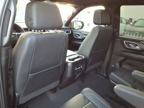 Used 2021 Chevrolet Tahoe LT w/ LT Signature Package image 15