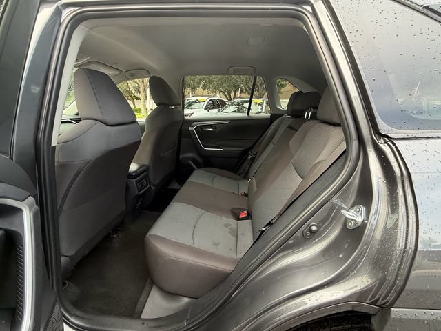Used 2025 Toyota RAV4 XLE AWD/4WD image 11