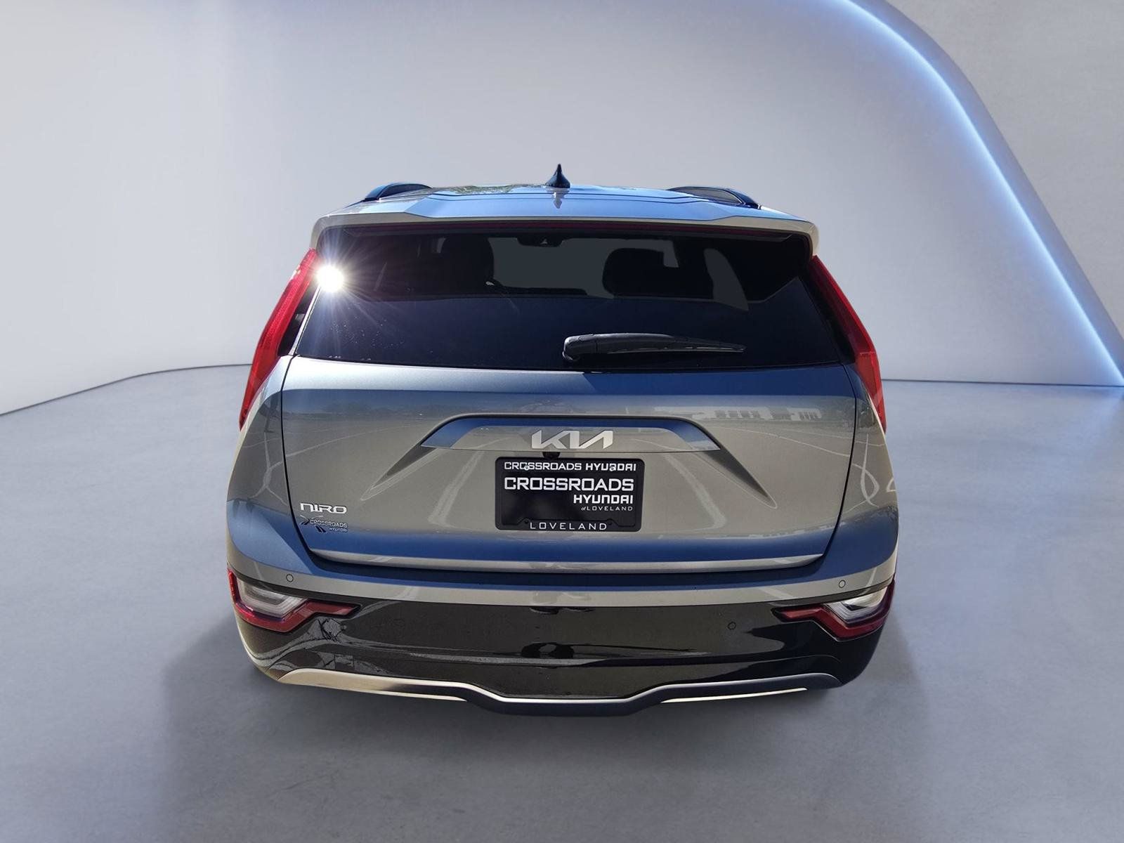 Used 2023 Kia Niro Wave FWD image 5