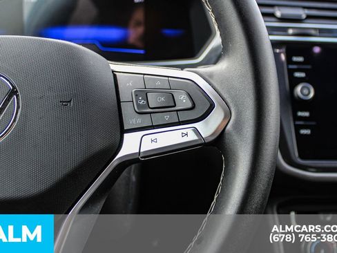 Used 2024 Volkswagen Tiguan S image 30