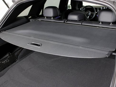 Certified 2025 Mercedes-Benz GLC 300 4MATIC image 10